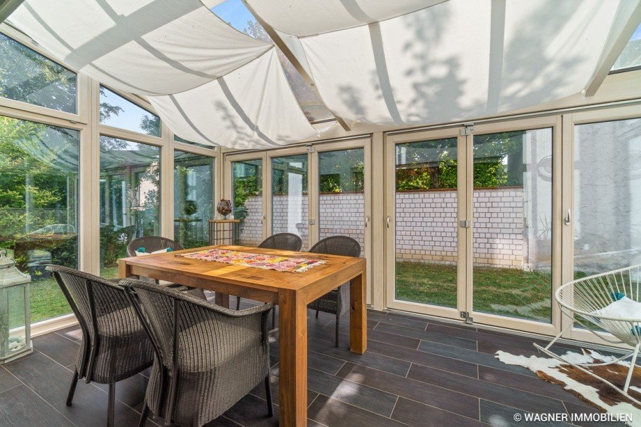 Wintergarten Doppelhaush�lfte Bad Homburg