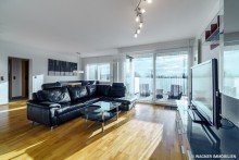 living area Penthouse Apartment near Park | WAGNER IMMOBILIEN