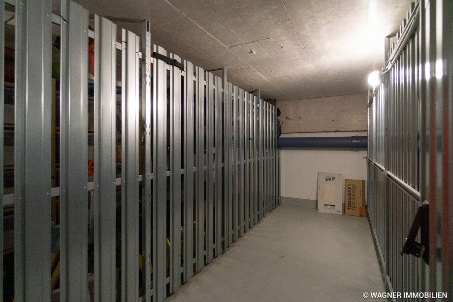 storage unit Etagenwohnung Wiesbaden