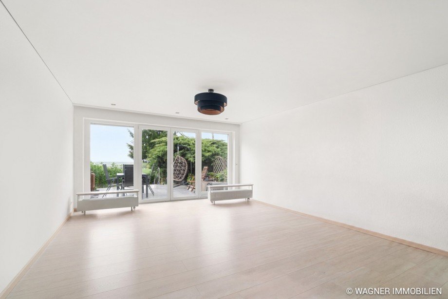A6409204-HDR_empty Mehrfamilienhaus Wiesbaden