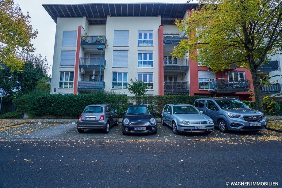 Wohngebude Etagenwohnung Wiesbaden