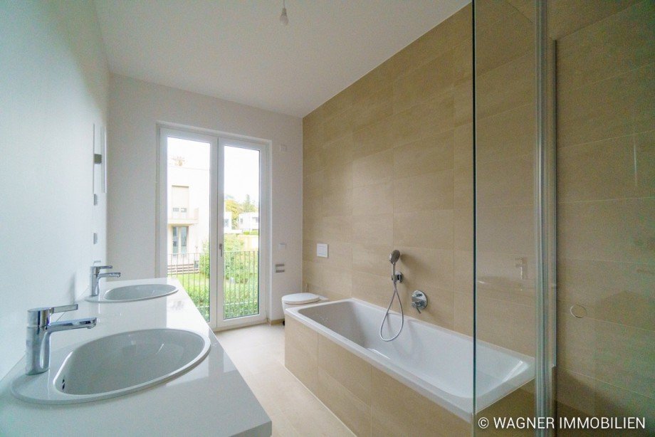 Bad Penthousewohnung Wiesbaden