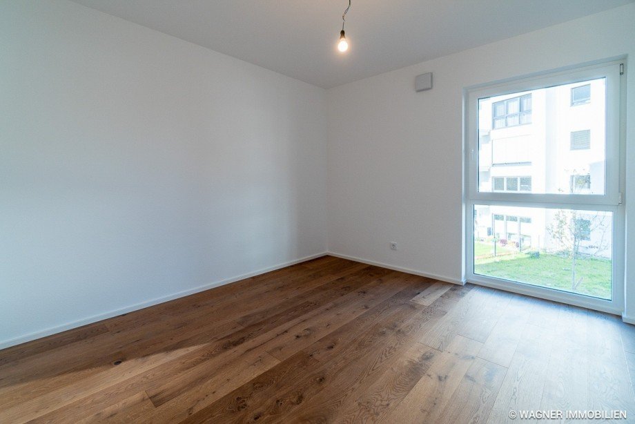 bedroom 1 Etagenwohnung Mainz-Kostheim