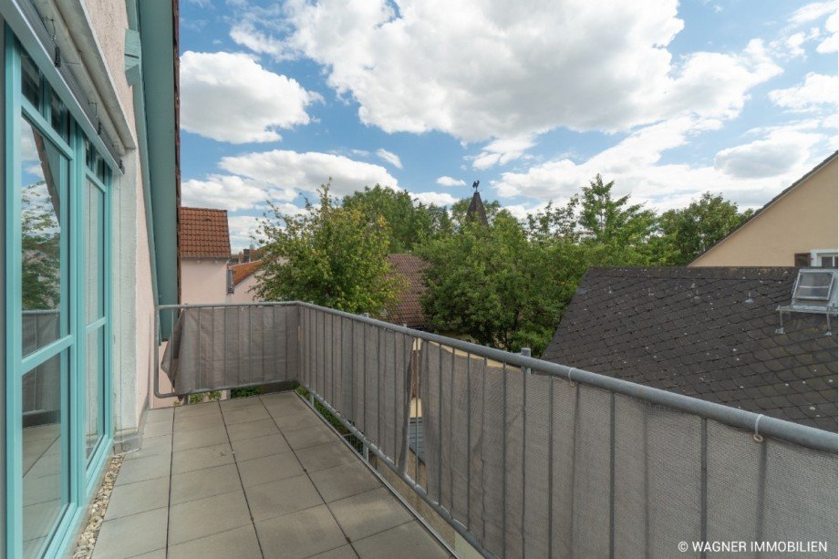 Balkon Dachgeschosswohnung Wiesbaden