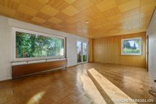 Wohnen und Essen Renovierungsbed�rftige Doppelhaush�lfte in Nordenstadt | WAGNER IMMOBILIEN