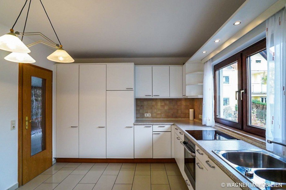 built-in kitchen (2) Einfamilienhaus Wiesbaden