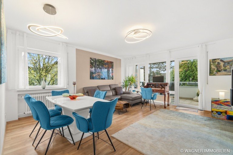 Essen und Wohnen Wiesbaden Etagenwohnung Helle 3 Zi.-Wohnung mit Balkon, EBK, TG-Platz und Aufzug | WAGNER IMMOBILIEN