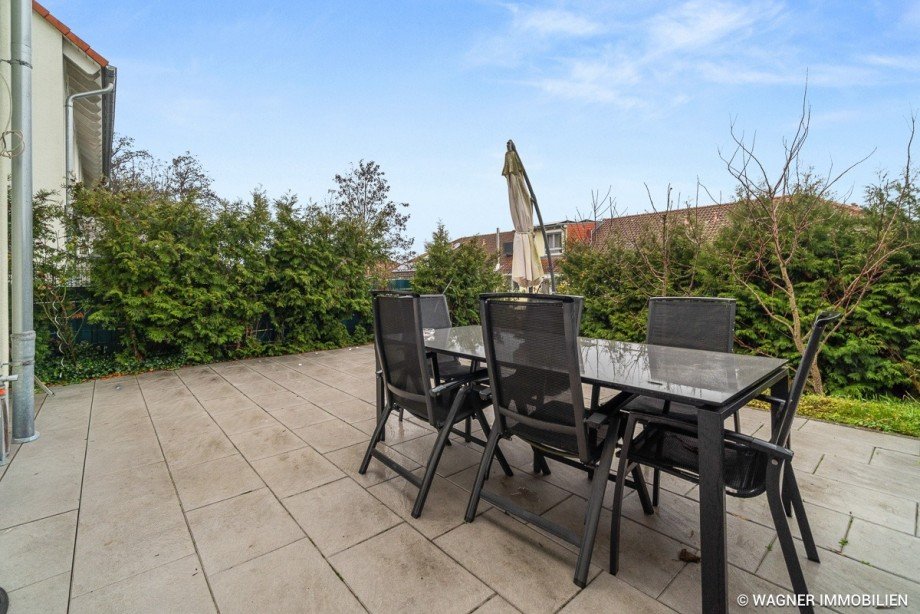 terrace Reihenendhaus Heidesheim