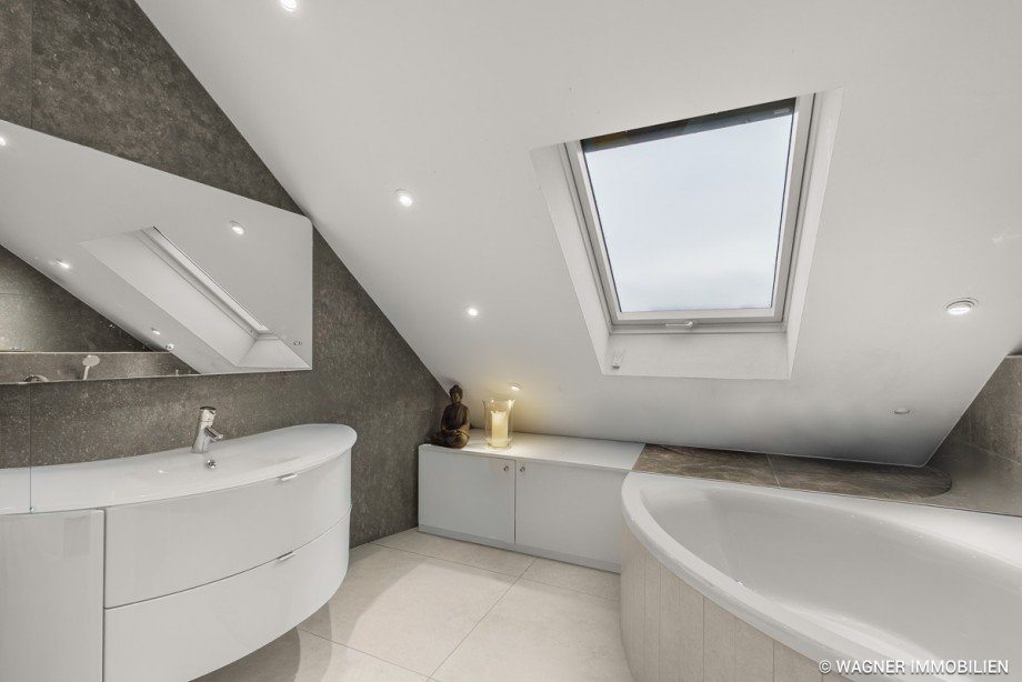 2nd bathroom Reihenendhaus Heidesheim