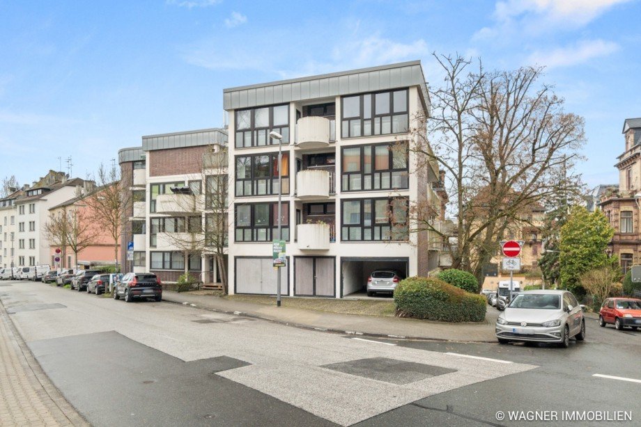 Hausansicht Etagenwohnung Wiesbaden