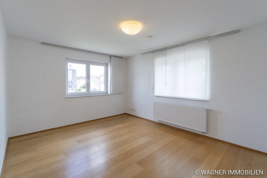 2nd floor bedroom 2 Einfamilienhaus Bodenheim