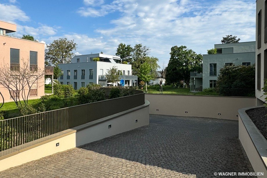 Tiefgarageneinfahrt Penthousewohnung Wiesbaden