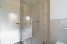 bathroom Newly modernized house with garden and garage in idyllic location  | WAGNER IMMOBILIEN