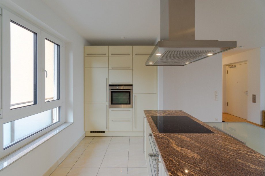 Einbaukche Penthousewohnung Wiesbaden