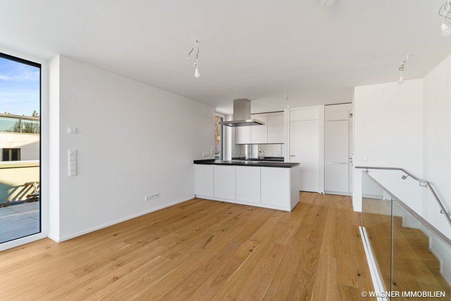 kitchen and dining area Penthousewohnung Wiesbaden