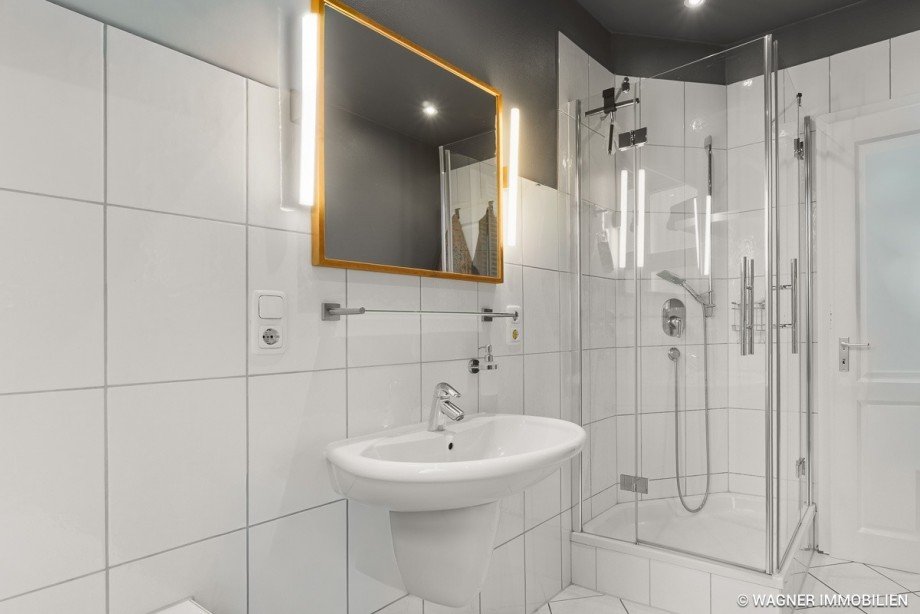 Badezimmer Etagenwohnung Wiesbaden