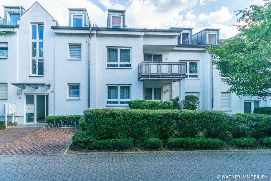 Hausansicht Etagenwohnung Wiesbaden