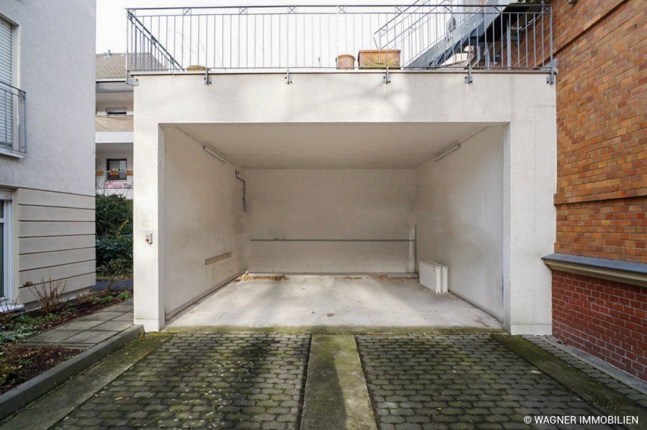 parking Dachgeschosswohnung Wiesbaden