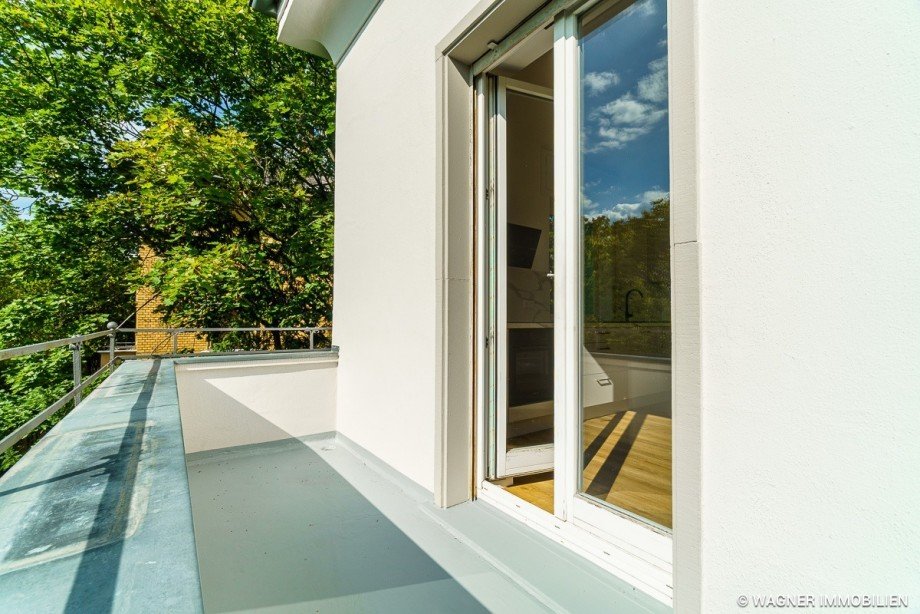 balcony Etagenwohnung Wiesbaden