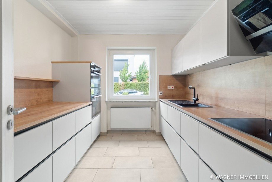 WHG EG - K�che Mehrfamilienhaus Wiesbaden