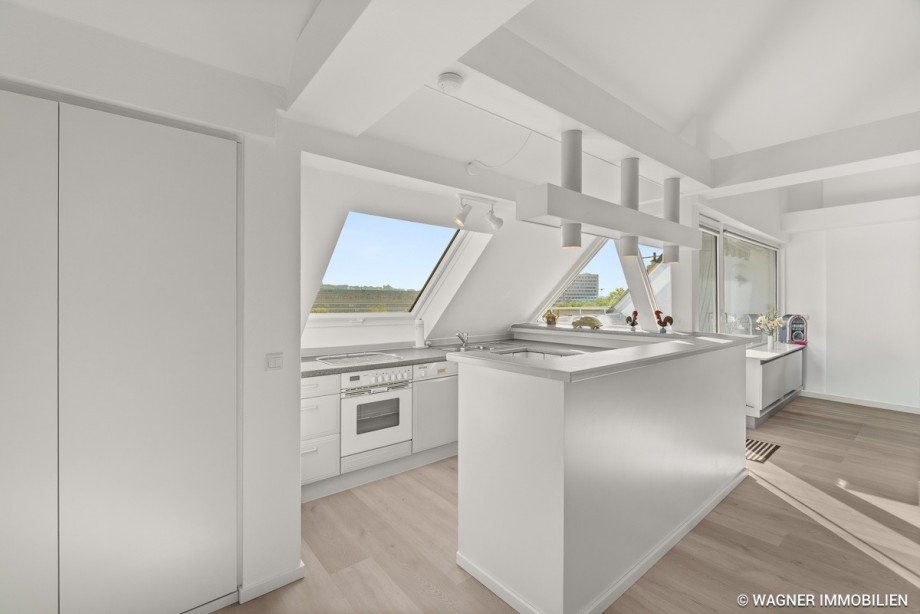 K�che Dachgeschosswohnung Wiesbaden