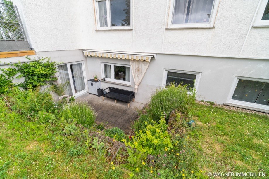 WHG UG - Terrasse Mehrfamilienhaus Wiesbaden