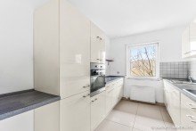 WHG 3 - K�che Solide Kapitalanlage im Aukamm: Gepflegtes MFH mit Renditepotential - WAGNER IMMOBILIEN