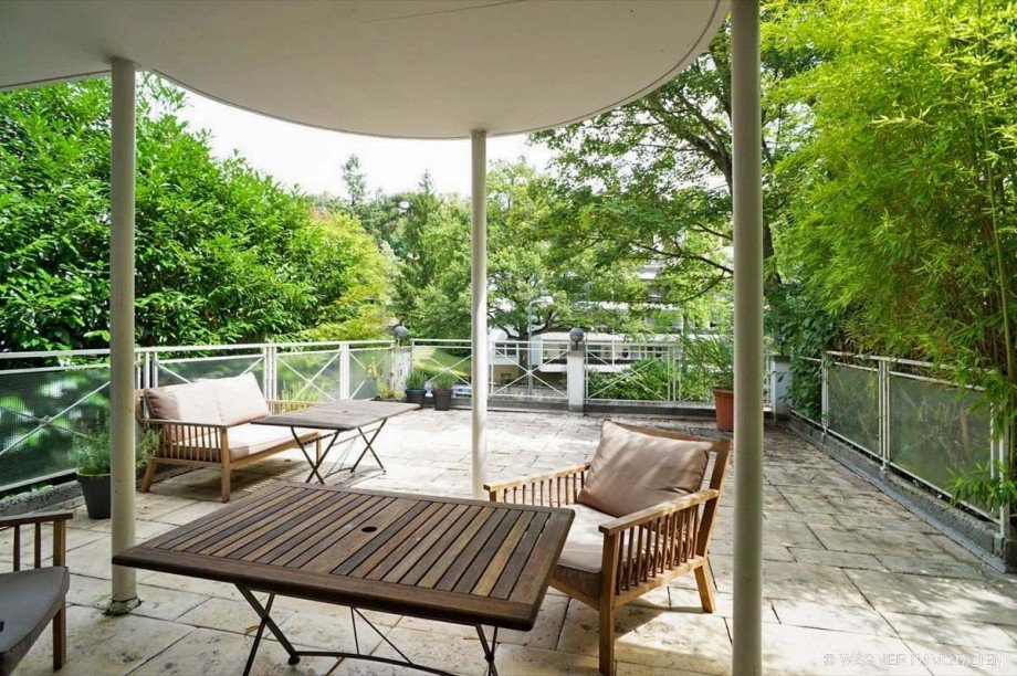 Terrasse / terrace Einfamilienhaus Wiesbaden