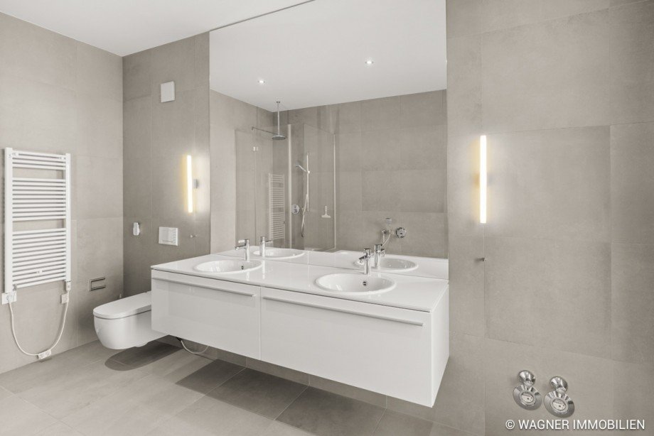 Bad Penthousewohnung Wiesbaden