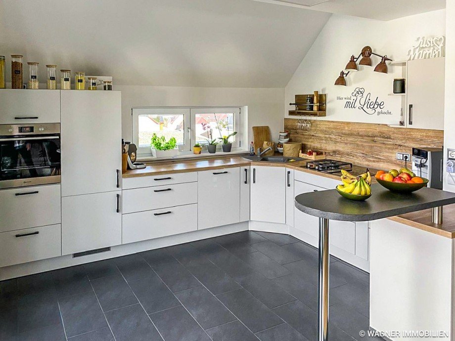 Einbauk�che Maisonettewohnung Walluf