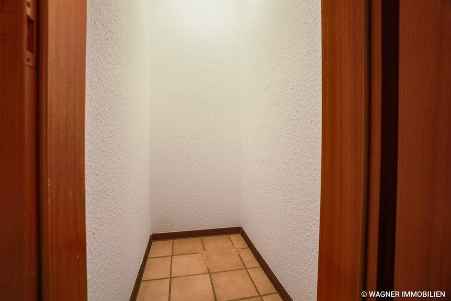 Abstellraum Etagenwohnung Wiesbaden