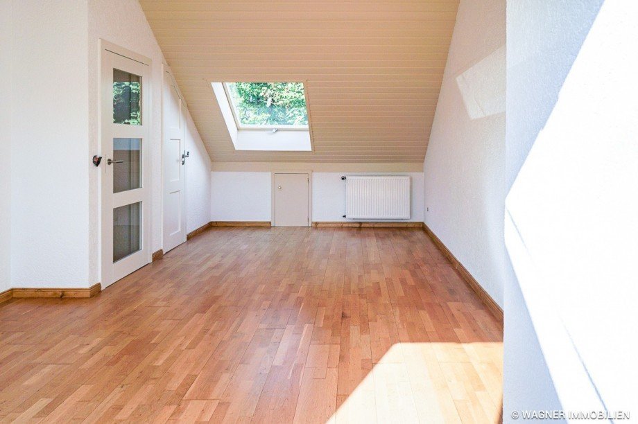 top floor bedroom Reihenmittelhaus Mainz