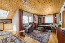 OG Wohnen Haus mit gro�en Garten und Anbaum�glichkeiten in Nordenstadt  | WAGNER IMMOBILIEN