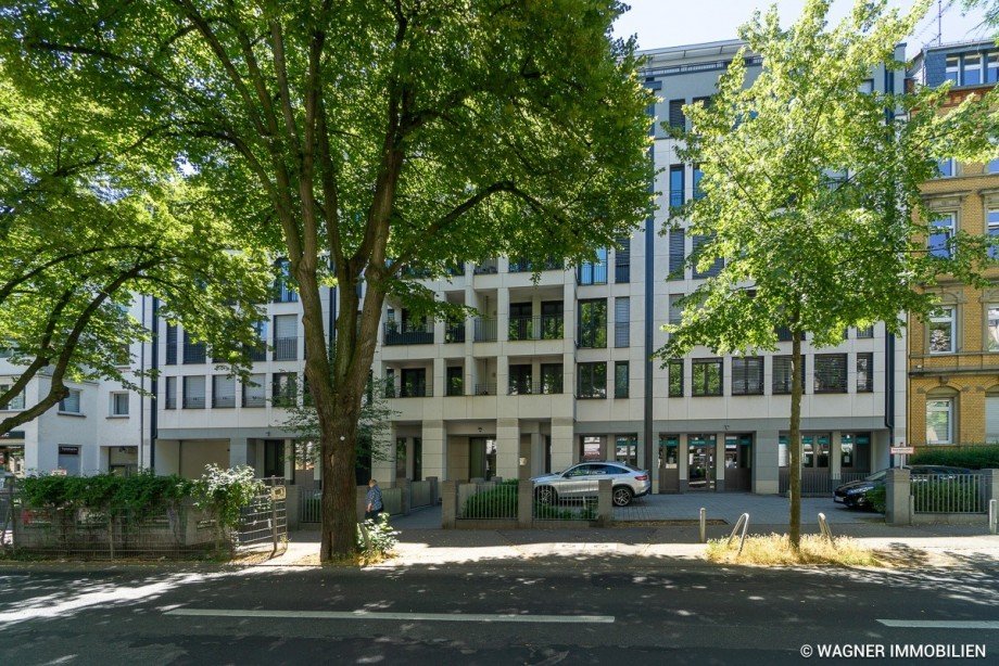 Ansicht Stra�enseite Etagenwohnung Wiesbaden