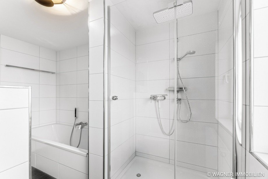 WHG 5 - Hauptbad Mehrfamilienhaus Wiesbaden