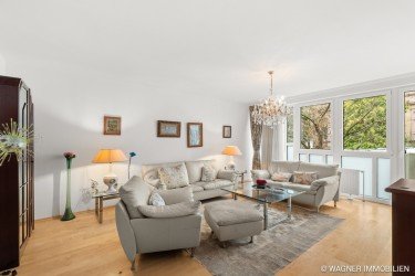 Hauptbild Seitlich der Taunusstra�e gelegene Wohnung mit EBK, Balkon und Stellplatz | WAGNER IMMOBILIEN