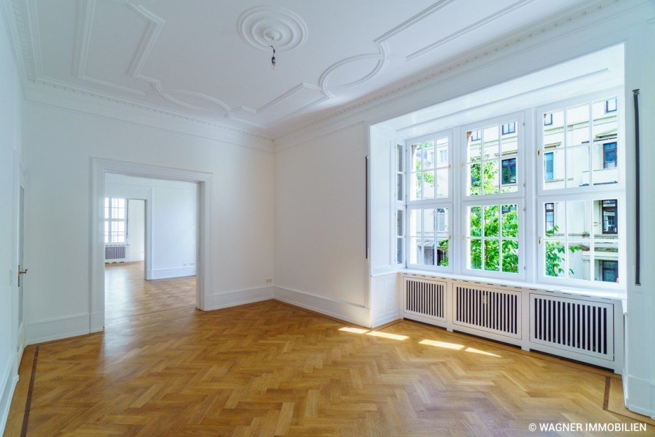 Wohn- und Essbereich Etagenwohnung Wiesbaden
