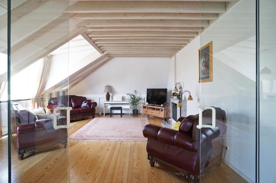 living Dachgeschosswohnung Wiesbaden