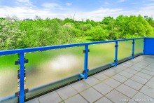 WHG 5 - Ku?chenbalkon Solide Kapitalanlage im Aukamm: Gepflegtes MFH mit Renditepotential - WAGNER IMMOBILIEN