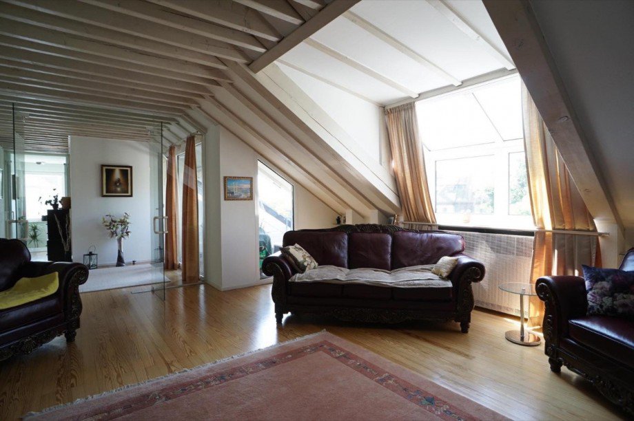 living Dachgeschosswohnung Wiesbaden