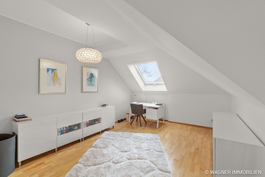 Arbeiten/Gast Etagenwohnung Wiesbaden