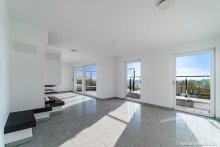 living and dining Luxurious Penthouse near Amelia-Earhart | WAGNER IMMOBILIEN