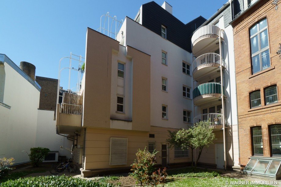 Hausansicht Etagenwohnung Wiesbaden