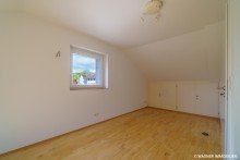 bedroom 5 Townhouse with garden and garage in quiet but central location  | WAGNER IMMOBILIEN