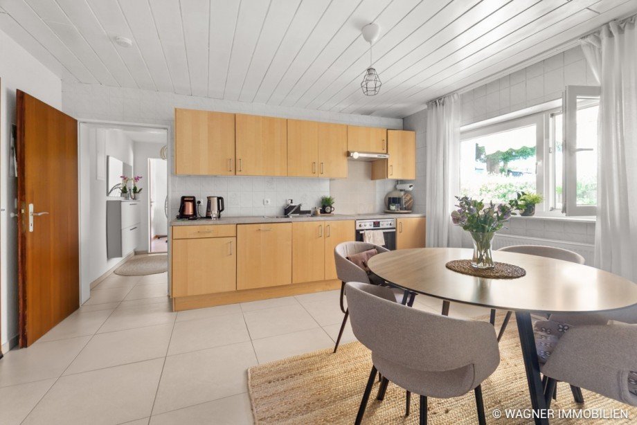 WHG UG - K�che Mehrfamilienhaus Wiesbaden