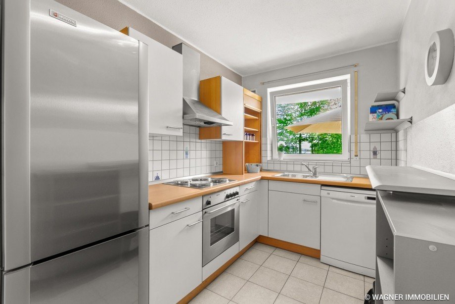 Kche mit EBK Erdgeschosswohnung Wiesbaden
