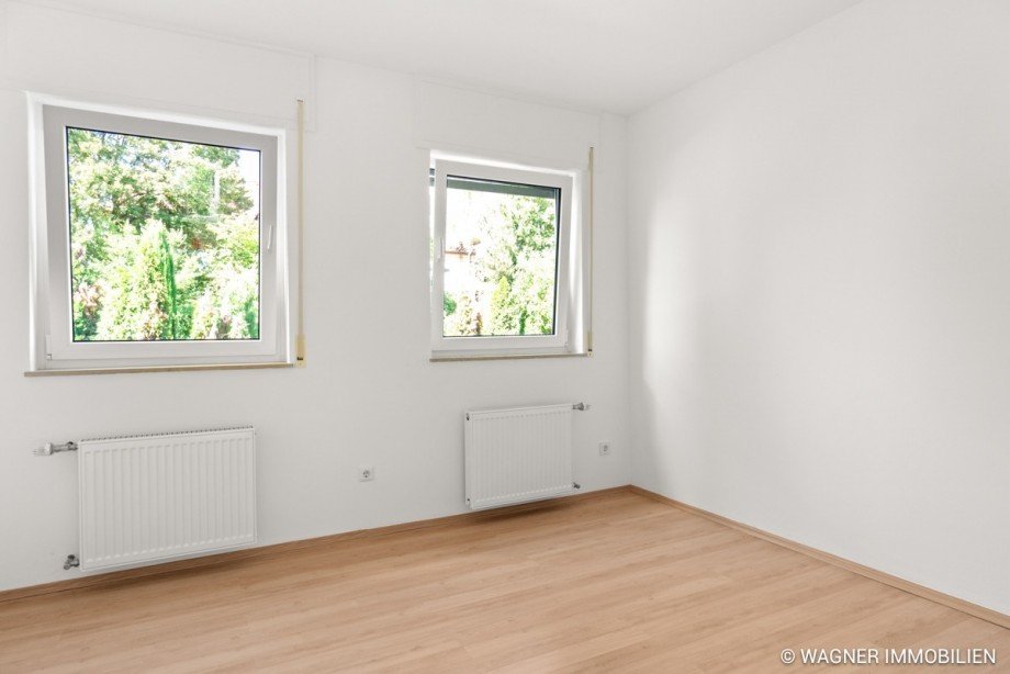 Kind Erdgeschosswohnung Wiesbaden