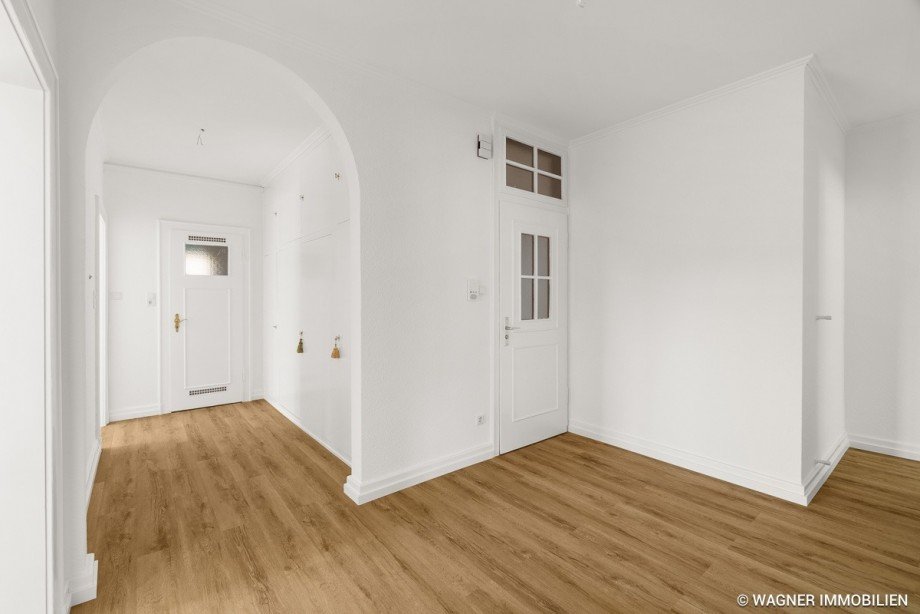 hallway Etagenwohnung Wiesbaden