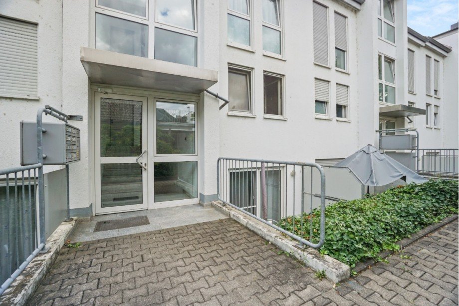 Hauseingang Wohnung Mainz