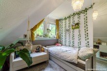 bedroom Family paradise - Semi-detached house with garden and garages | WAGNER IMMOBILIEN